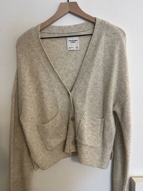 Abercrombie & Fitch Women’s Button-Up Cardigan